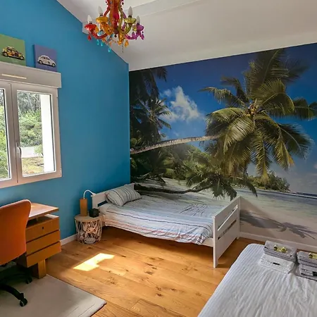 Superbe Avec Piscine Chauffee Et Jardin A 10 Min Du Centre, Pour 12 Personnes - Fr-1-239-1150 Prázdninový dům